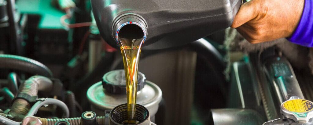 Cambio de aceite de motor con elesa lubricantes